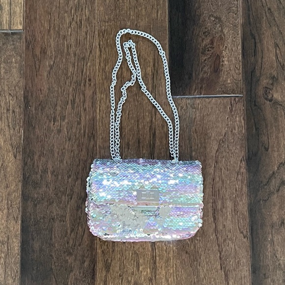 The Children's Place Girl Sliver Flip Sequin Shoulder Party Purse Bag with Chain - Picture 11 of 15